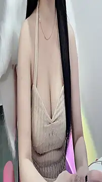 Annie nii online show from June 16, 1:17 am