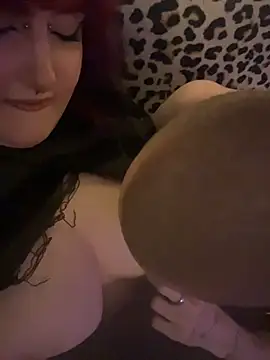 emolove online show from April 5, 4:55 am