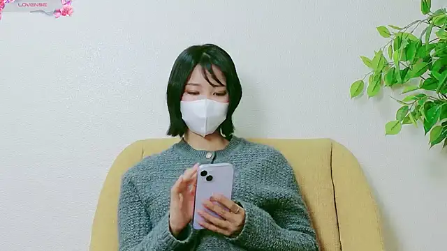 MISOSIRURICE online show from April 21, 12:45 pm