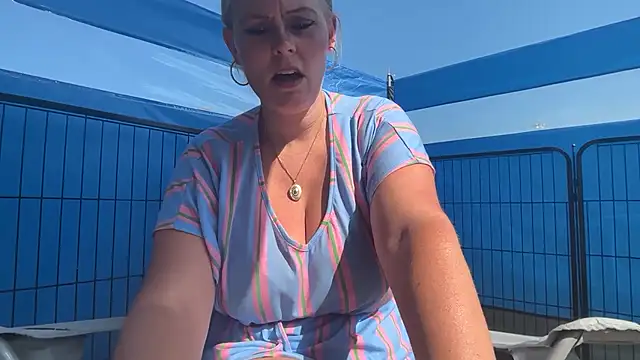 BustySwingingSlut online show from July 8, 8:49 am
