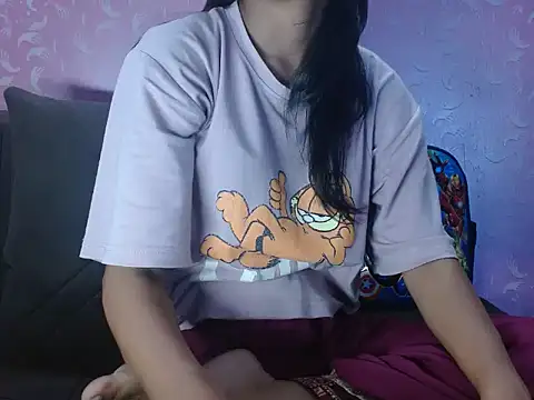 Nora81 online show from May 4, 6:22 pm