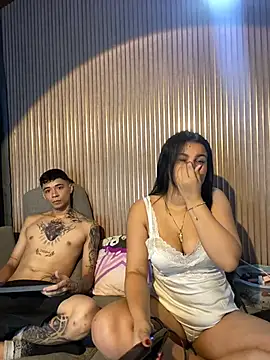 lustyvibes  online show from April 9, 7:19 pm