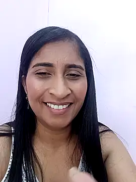 SofiaMendez1  online show from April 22, 4:15 pm