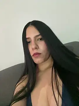 IsabelaRivers online show from June 3, 5:08 am