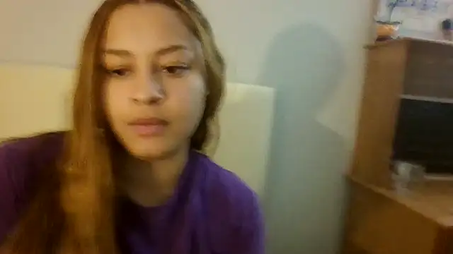madzbailey online show from April 23, 2:52 am