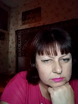 AuroKaria online show from April 24, 1:14 pm