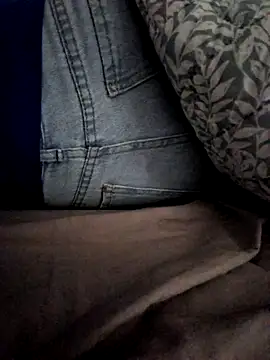 francochev273 online show from April 2, 6:38 pm