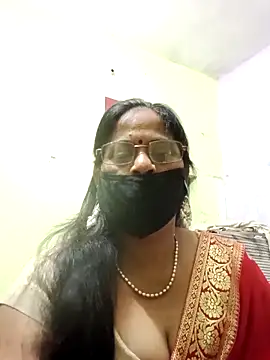 SEEMA 012 online show from April 30, 5:34 am