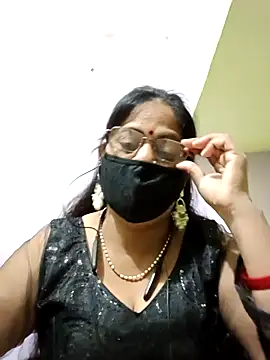 SEEMA 012 online show from May 7, 4:50 am
