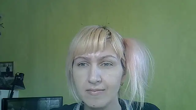 Helgy asy online show from April 9, 11:26 am