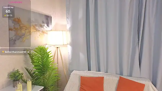 LuraPodraza online show from June 13, 4:26 pm