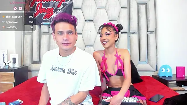 karlaandmatt online show from July 29, 7:08 am