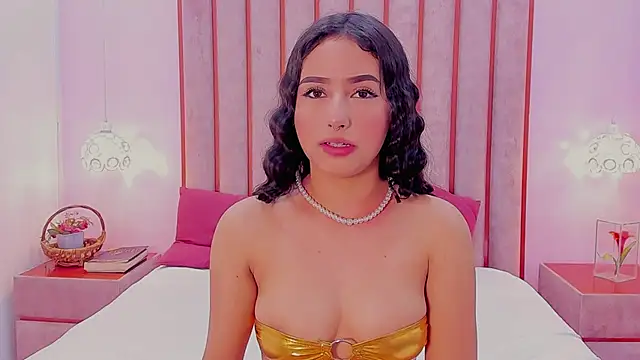 Zoe Monrow online show from May 16, 6:07 pm