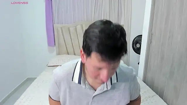ethanandzoe online show from May 17, 1:38 am