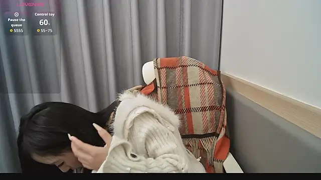 dd6237 online show from April 6, 8:15 am