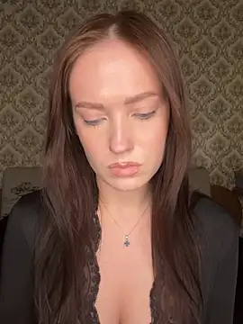 Bonny Red  online show from April 7, 2:08 pm