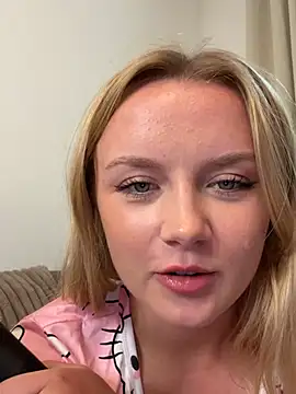 PauladieKleine online show from April 27, 3:20 pm