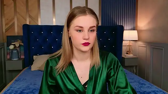 Molly Voses online show from May 7, 8:34 pm