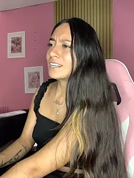 DulceLatinaxo online show from June 25, 7:59 pm