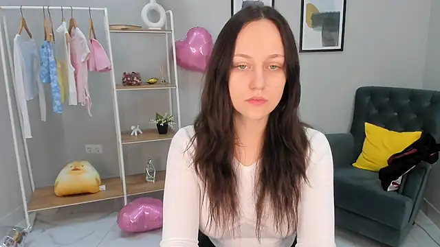 Jenni Palmeri online show from April 14, 11:43 am