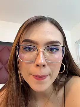 AmberMunroe online show from May 2, 4:32 pm