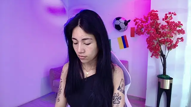 Rainy doll online show from July 1, 12:15 pm