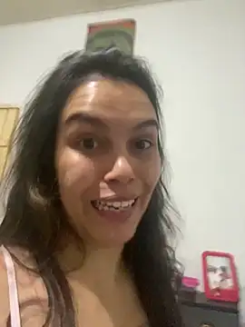 Freya1104 online show from May 3, 2:15 am