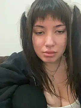 cherryxxox online show from July 8, 8:55 pm