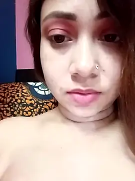 Hot Soniya 08 online show from July 1, 5:45 pm