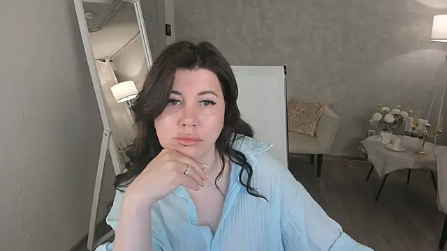 TheaCassian online show from May 5, 6:38 am
