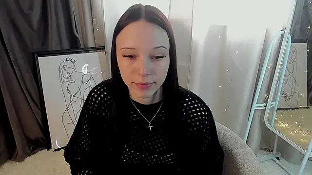 BonnieeMcKinney online show from April 22, 8:44 am