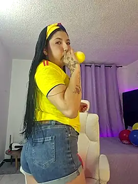 Celestee 21 online show from June 18, 1:51 am