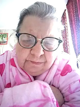 MartaMia68 online show from May 4, 5:11 am