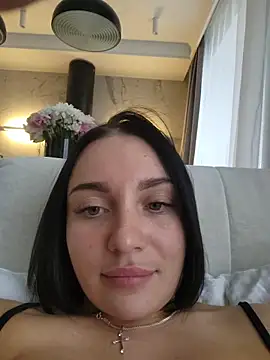 LucyHotty  online show from April 16, 1:22 pm