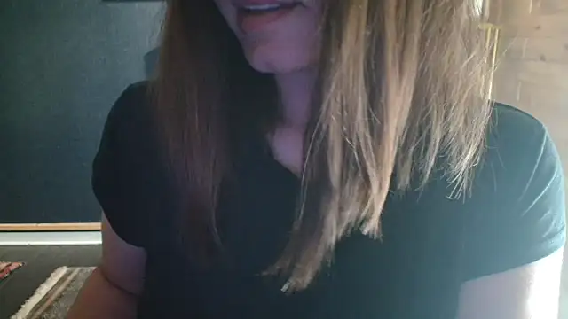 NicoleLove  online show from June 25, 5:34 am