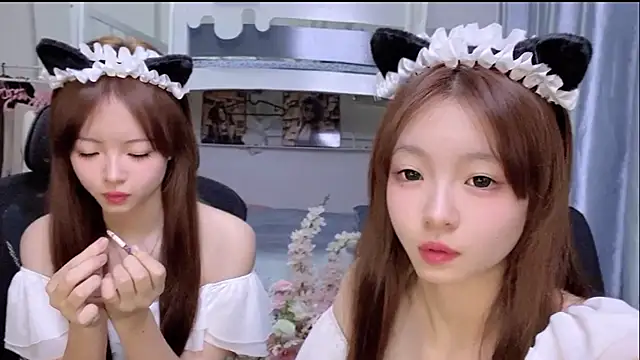 xiaoqiao-daqiao online show from May 16, 7:57 pm