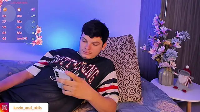 keyott online show from April 27, 8:50 pm