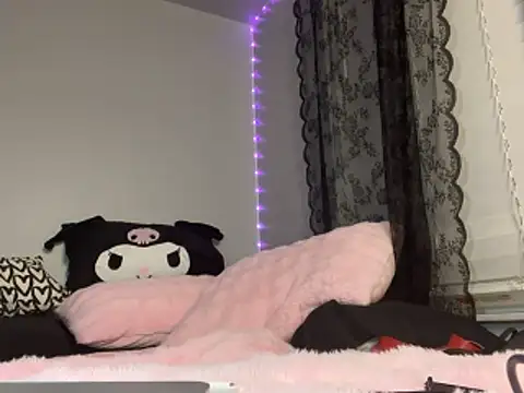 Akira-Rabbit online show from April 10, 3:45 am