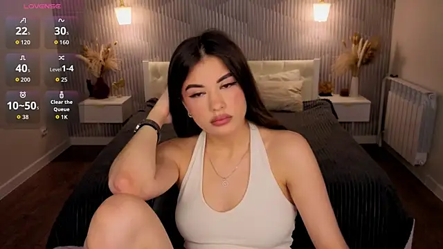 Alisha Blakee online show from May 13, 9:37 am