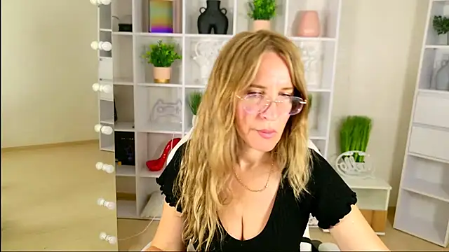 MollyLoll online show from July 29, 10:26 am