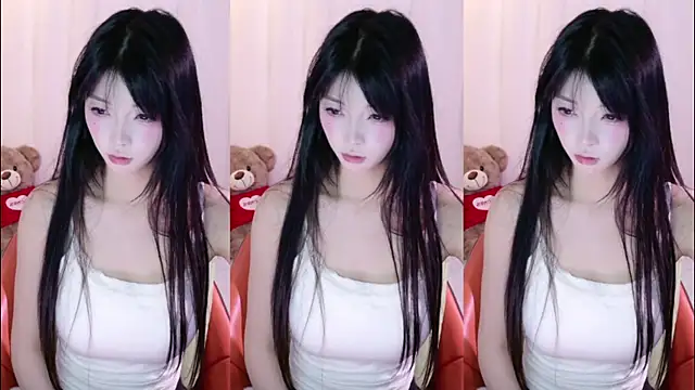 Zoe-001 online show from June 3, 2:33 pm