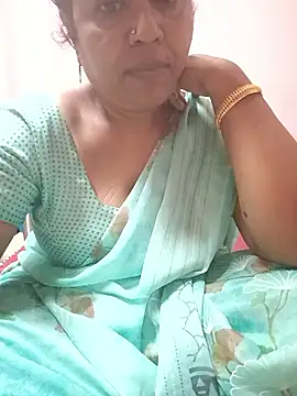 Tamilaunty35 online show from June 20, 7:01 am