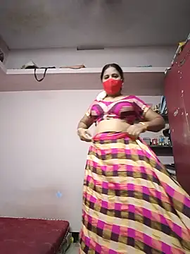 Tamilaunty35 online show from June 14, 5:24 pm