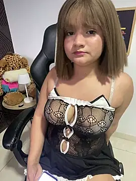 Karina PrettyHot69 online show from May 6, 5:28 pm