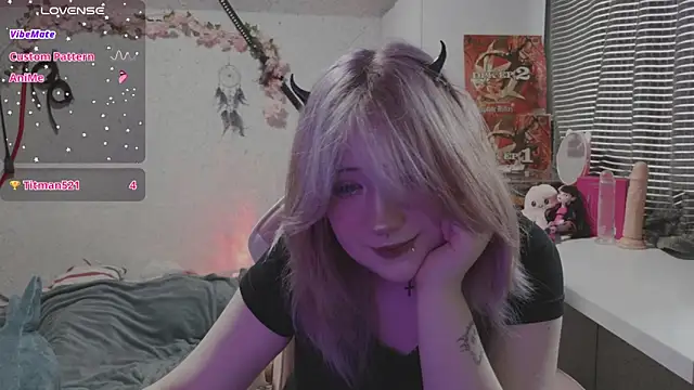 plumpy girl online show from April 25, 1:41 pm