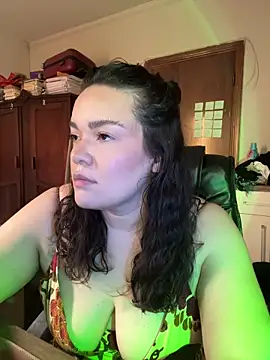 dayanestephany1 online show from April 19, 6:10 pm