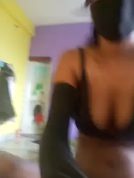 10th girl online show from April 14, 2:00 am