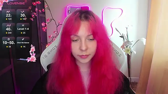 InfernoKitten online show from May 6, 1:09 am