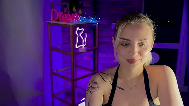 mari grey online show from April 16, 9:25 pm