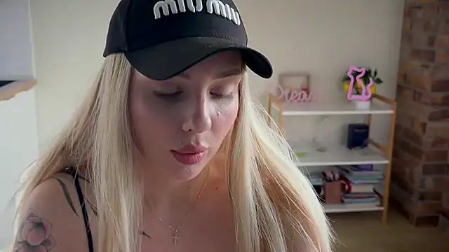 mari grey online show from April 23, 10:23 am